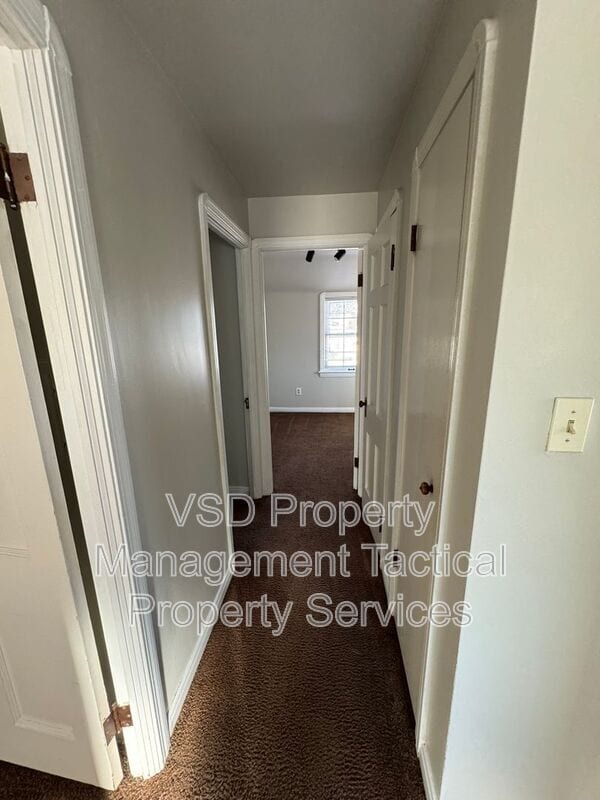 Building Photo - 12930 Havana Rd