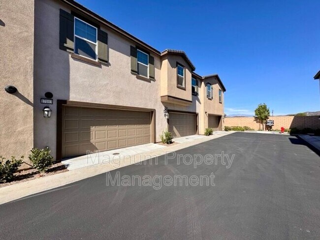 Building Photo - 34495 Agave Dr