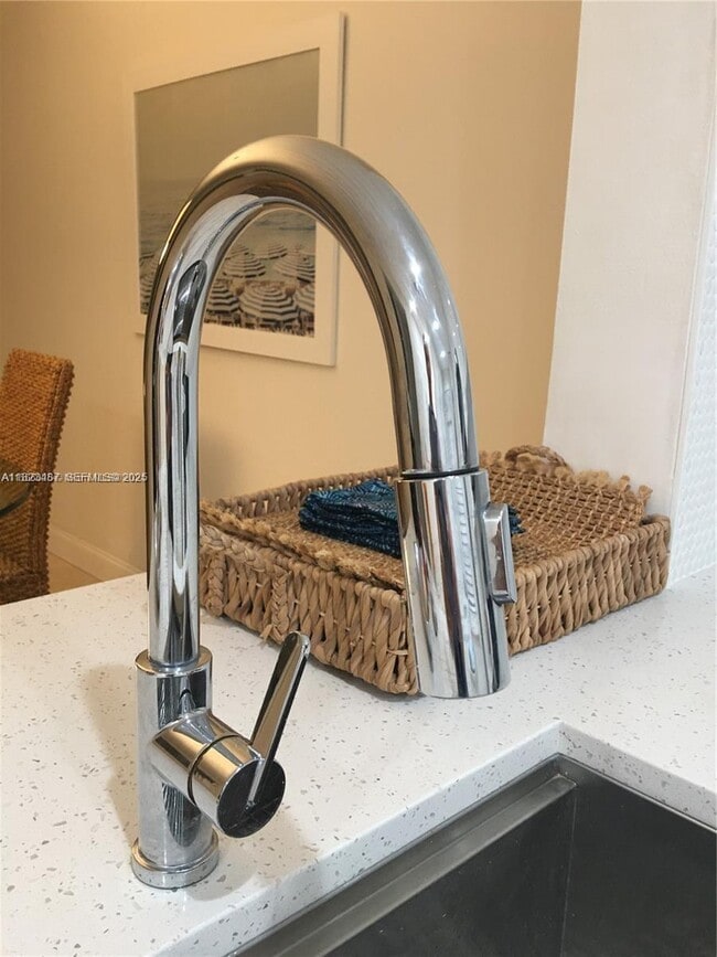 Building Photo - 5151 N Hwy A1A