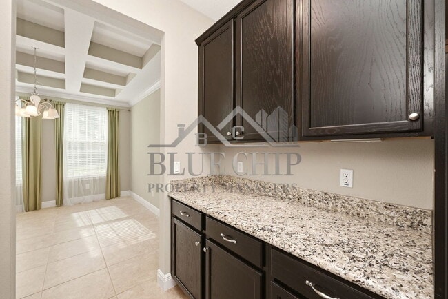 Building Photo - 9094 Outlook Rock Trail