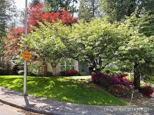 Building Photo - 6044 SW Knightsbridge Dr