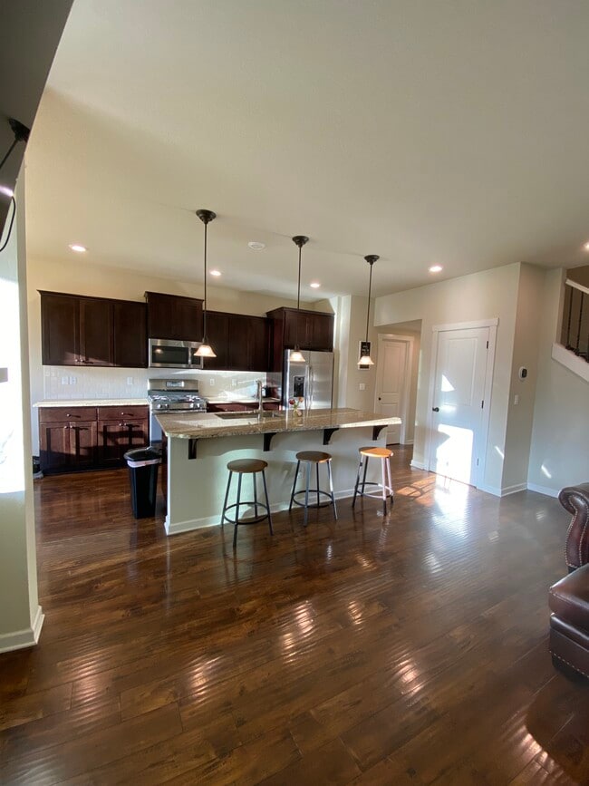 Building Photo - 10030 NW Bartlett Loop