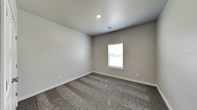 Building Photo - 7001 Elk Canyon Rd