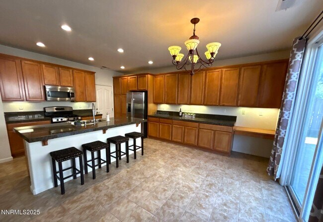 Building Photo - 7150 Provence Cir