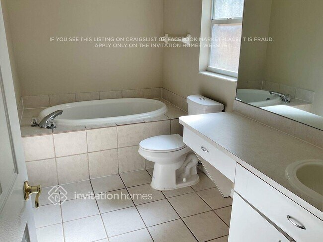 Building Photo - 10912 Brucehaven Dr