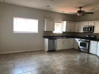 Building Photo - 2422 Clippers Cove Dr