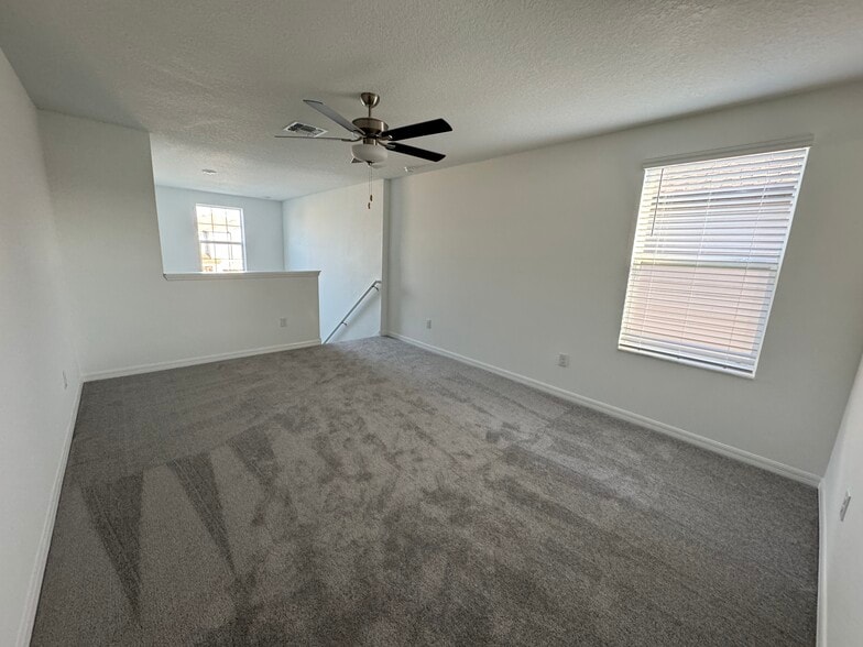 Loft - 2505 Leonia Ln