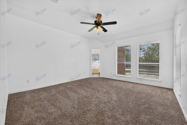 Building Photo - 305 Brazil Dr