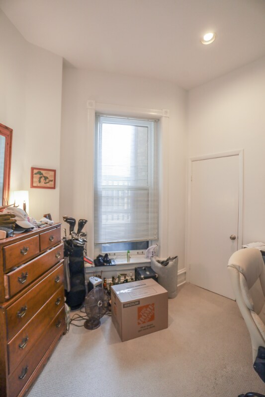 Building Photo - 1808 N Clark St