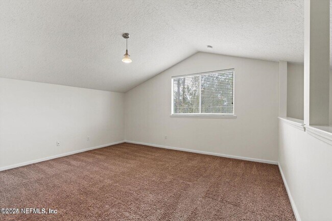 Building Photo - 12082 Brandon Lake Dr