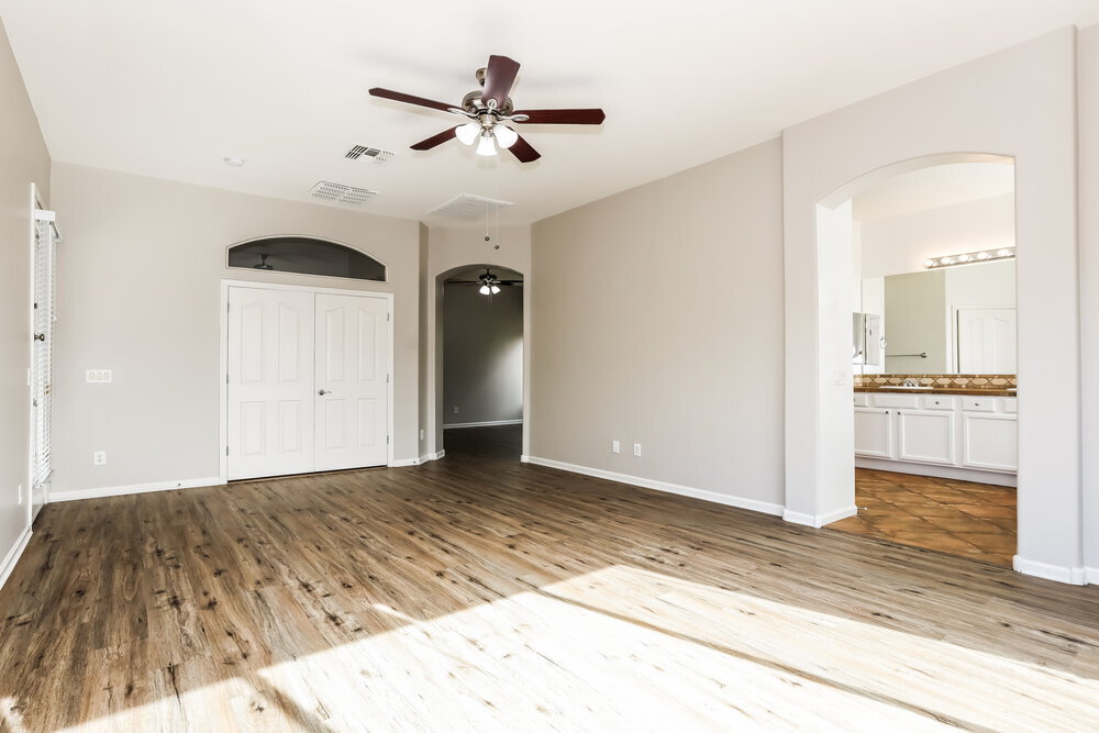 Building Photo - 3927 E Dubois Ave