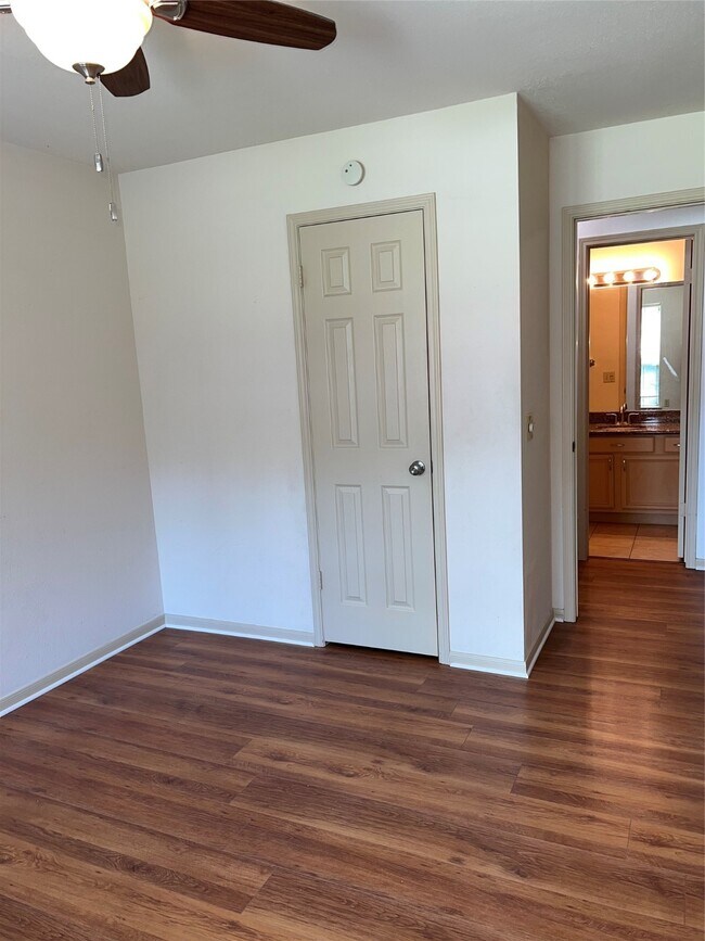 Building Photo - 3215 Bluebonnet Meadows Ln