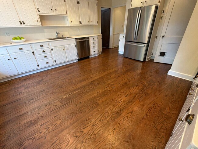 Building Photo - Six Raven Way LLC