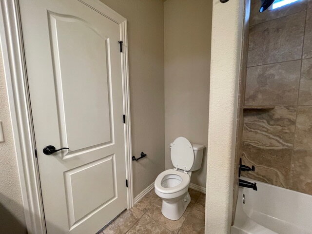 Building Photo - 3895 Baltic St