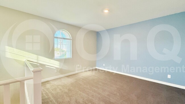 Building Photo - 708 N Bay Dr