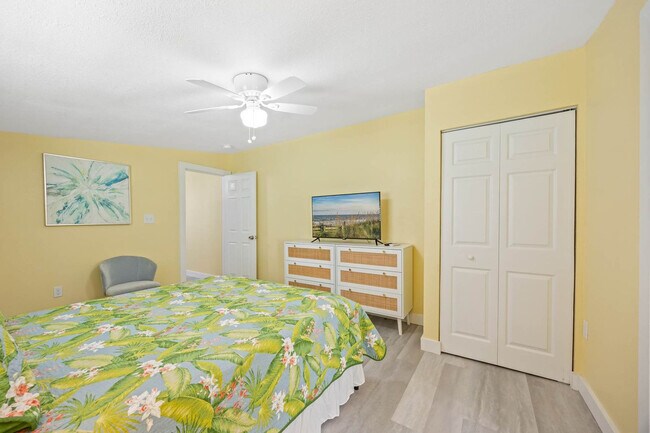 Building Photo - 224 E Grant Ave