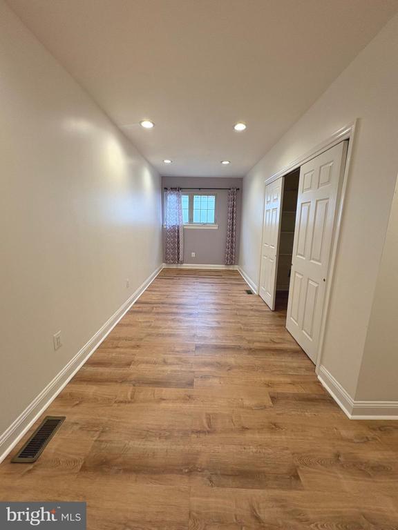 Building Photo - 20 S Highland Ave