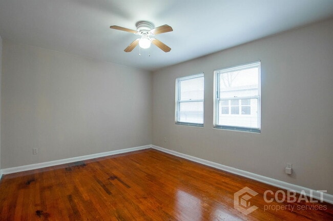 Building Photo - 944 St Charles Ave NE