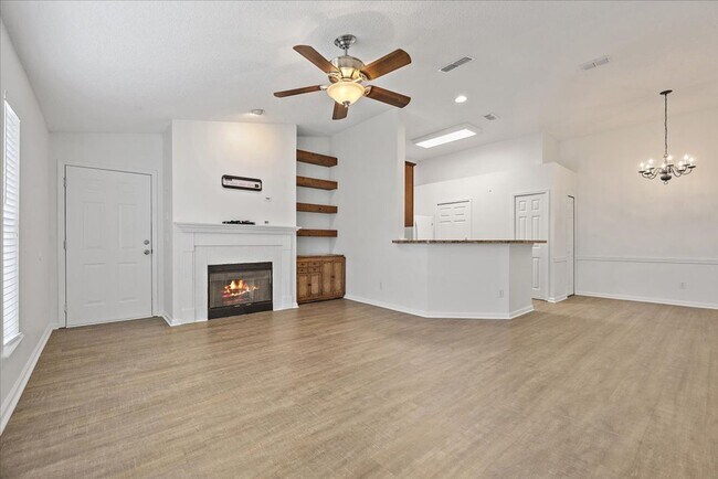 Primary Photo - Great Jax Beach Location!