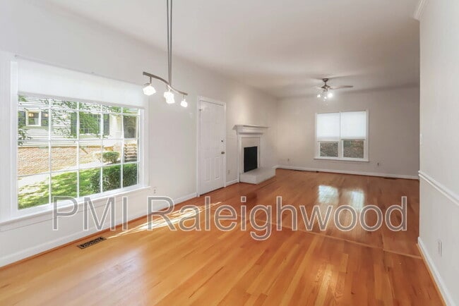 Building Photo - 311 Dansk Ct