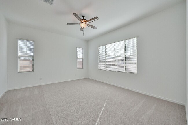 Building Photo - 25074 N 75th Ln