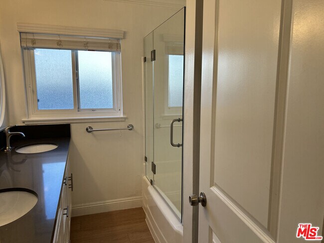 Building Photo - 6448 Lubao Ave