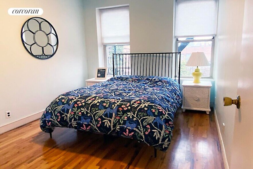 Primary Photo - 401 Douglass St