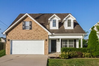 Building Photo - 913 Harvest Grove Dr