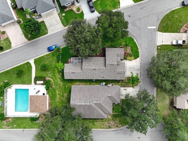 Building Photo - 2355 Hadley Way