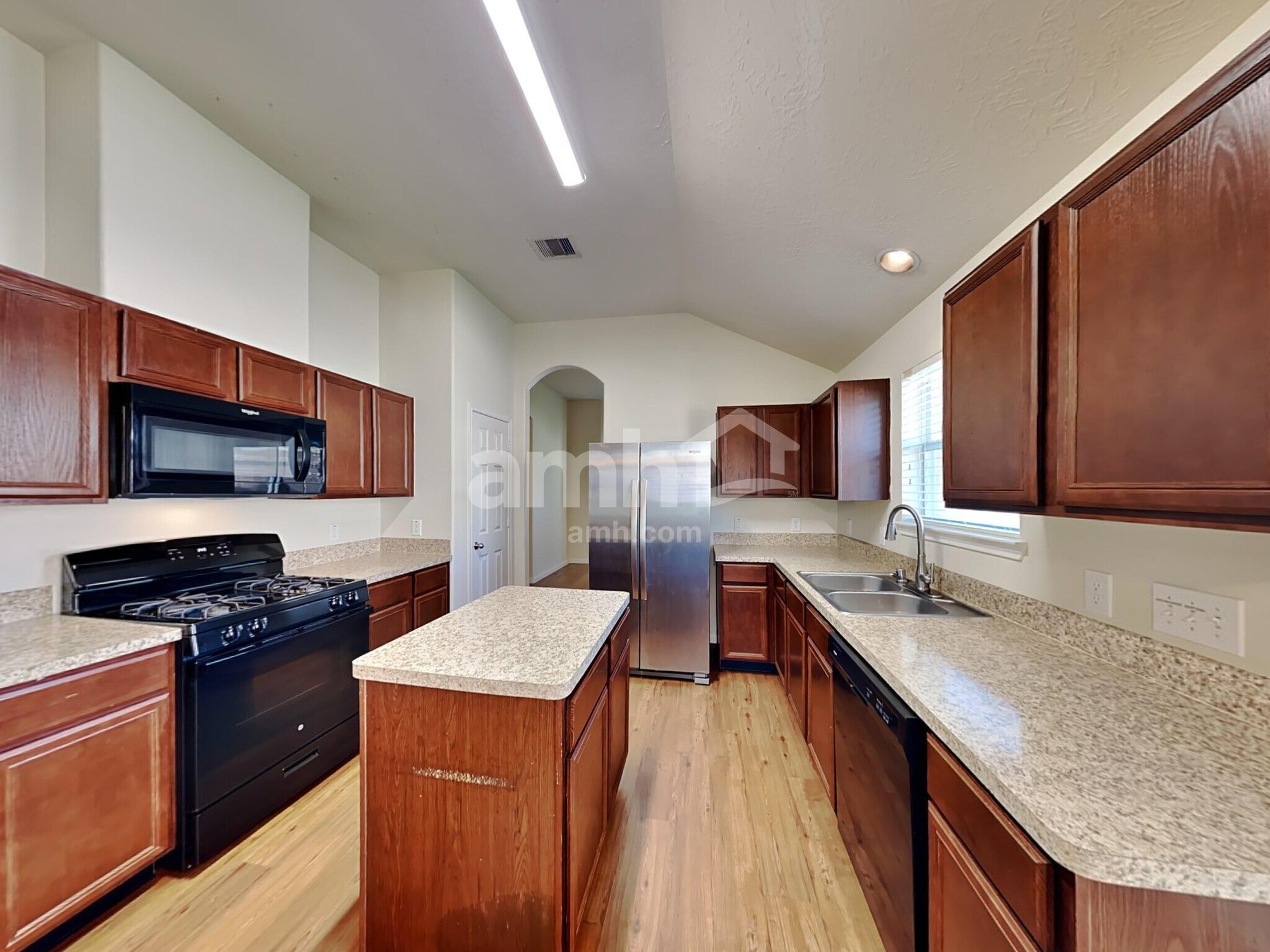 Building Photo - 2210 Steep Pine Trl