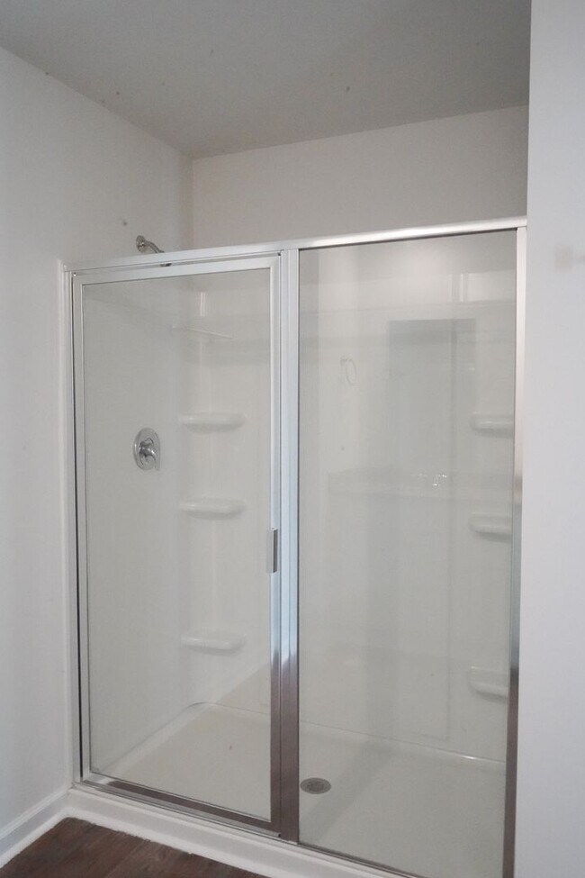 Building Photo - Available Soon!