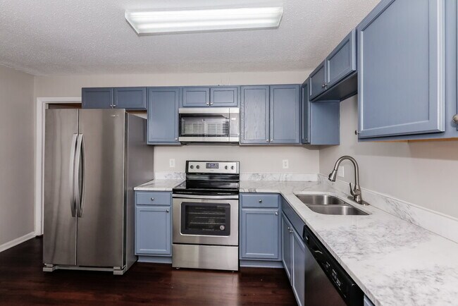 Building Photo - 8400 Tifton Rd