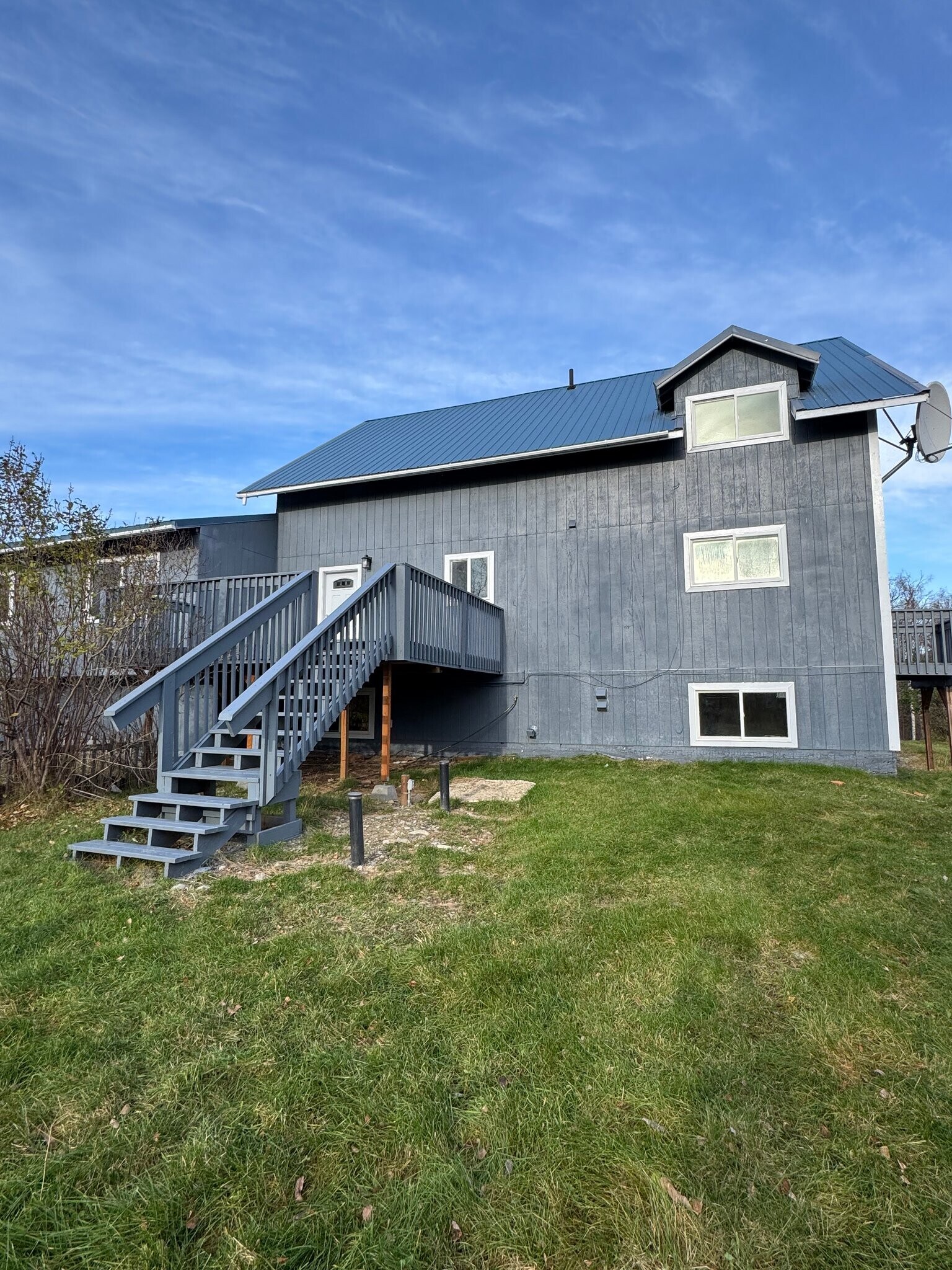 Building Photo - 5500 E Wolverine Ave