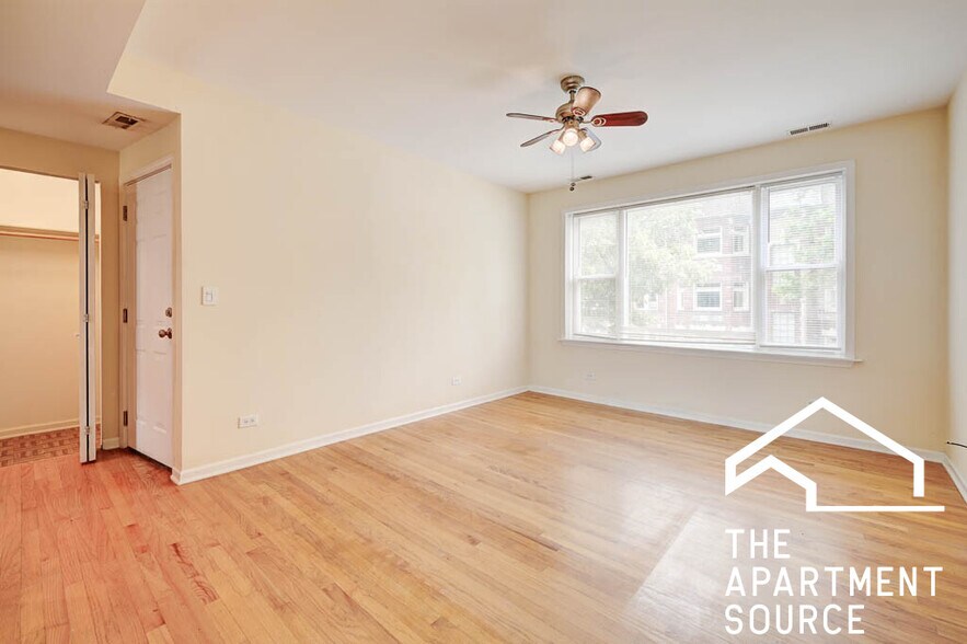 Primary Photo - 2553 W Ardmore Ave