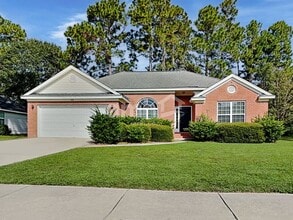 Building Photo - 420 Roberts Way