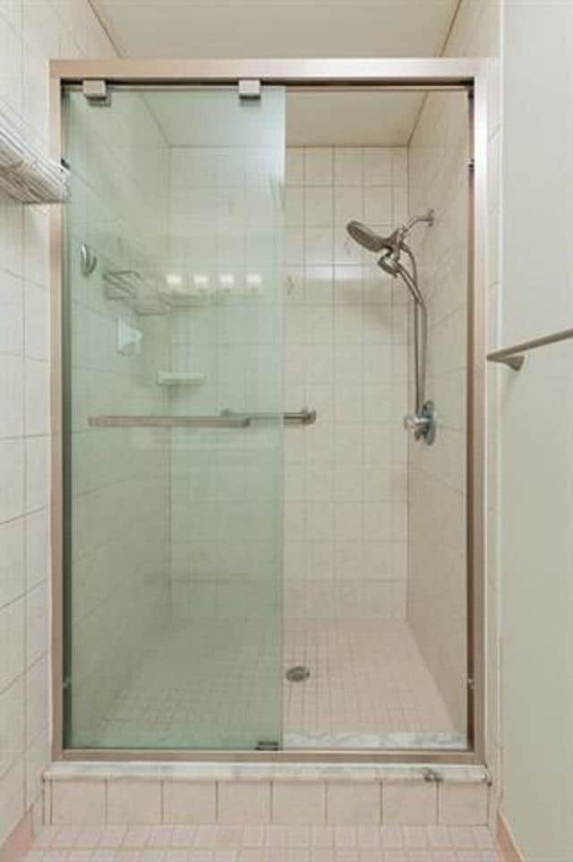 Building Photo - 901 Mariana Pl