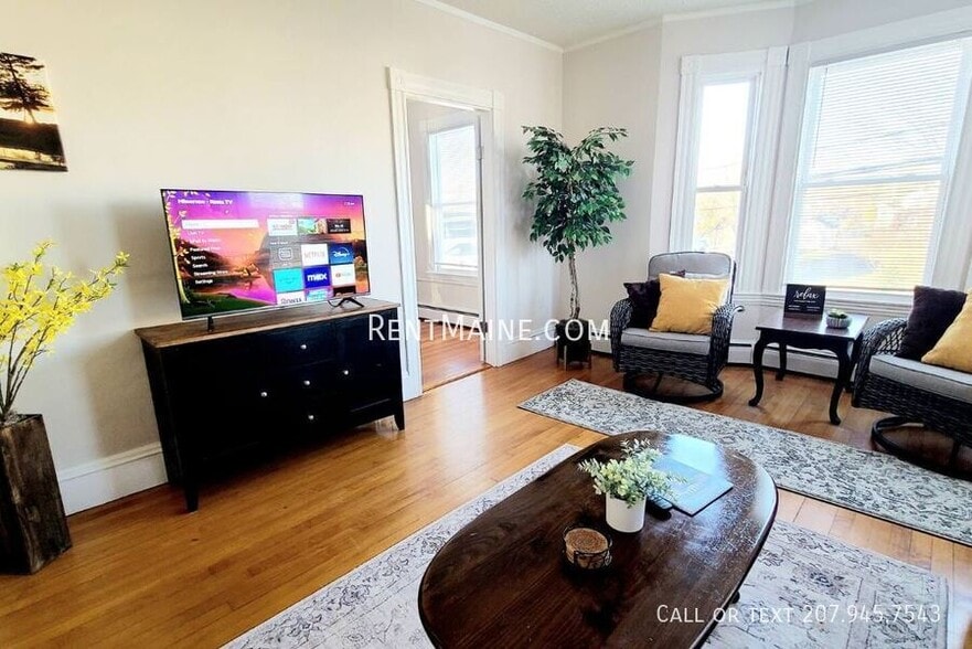 Building Photo - 30 Boutelle Ave