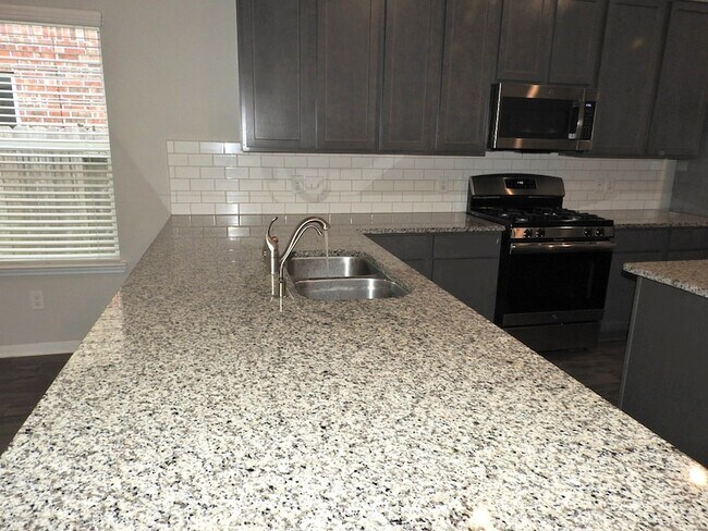 Building Photo - 20615 Iron Timber Ln