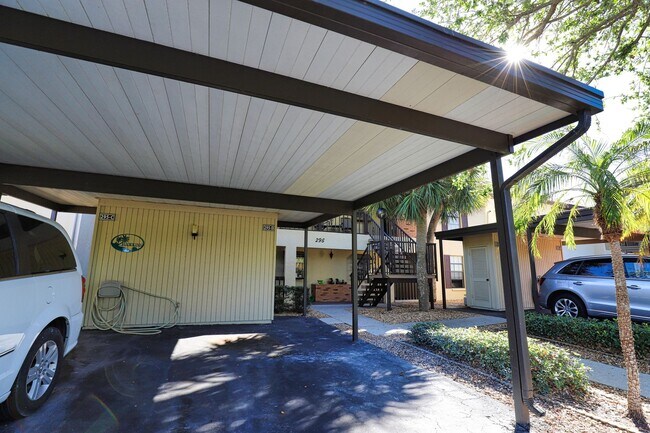 Building Photo - Seasonal Short-term 2-Bedroom 2-Bathroonm Condo located at Mission Lakes!