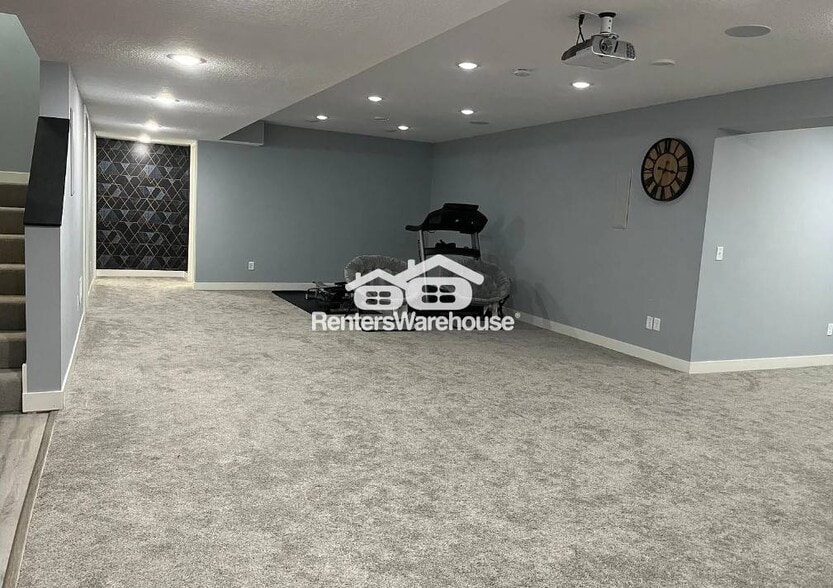 Building Photo - 18434 Greenstone Way