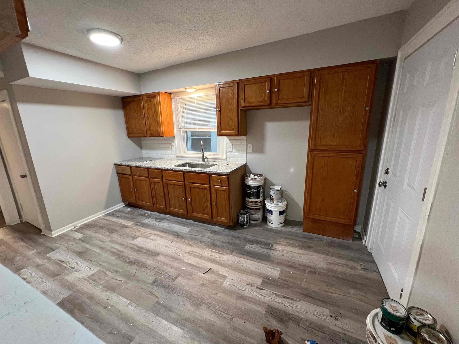 Building Photo - 17000 Melgrave Ave