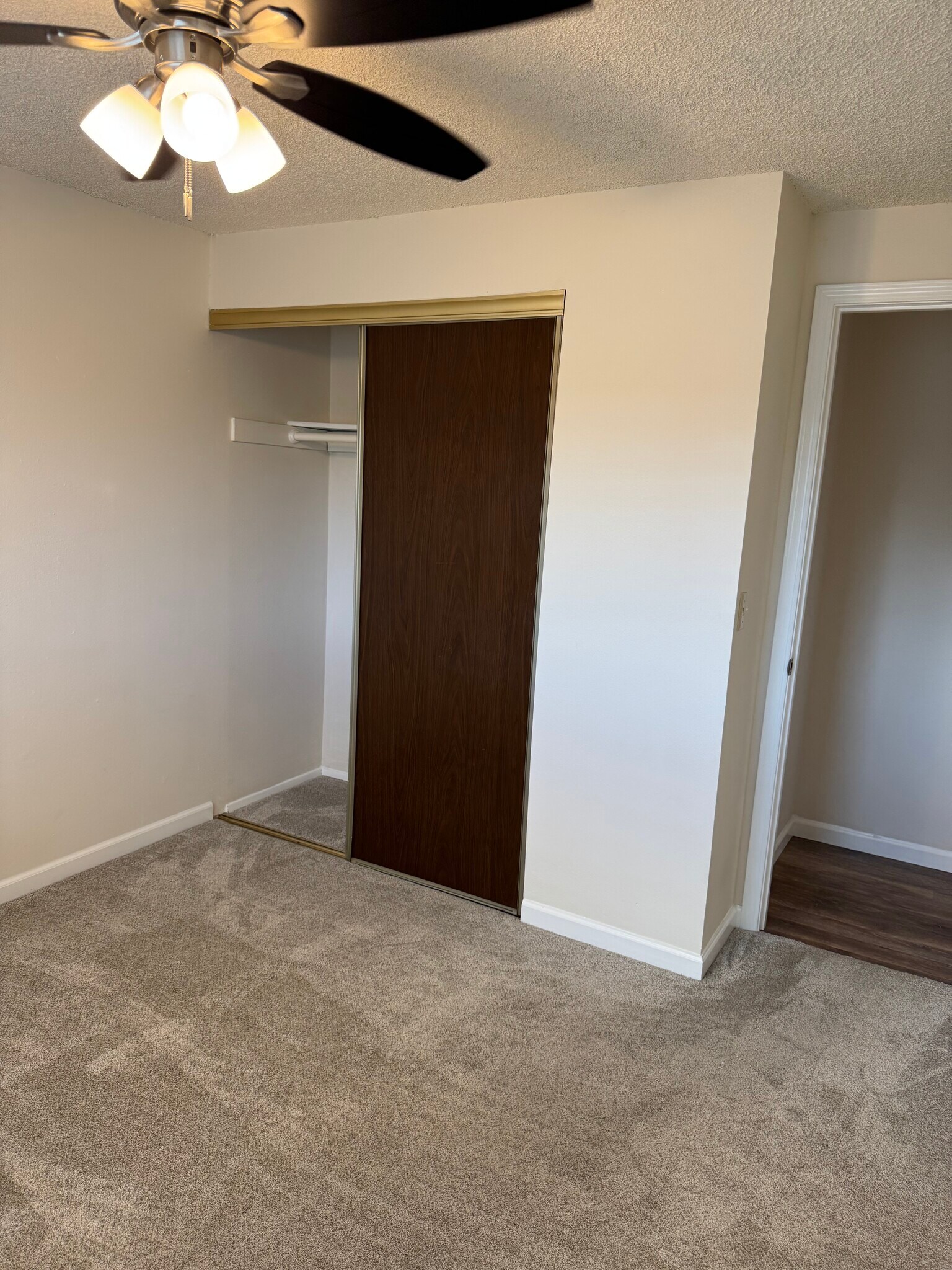 2of 2 of smaller bedrooms - 15320 NE 31st St