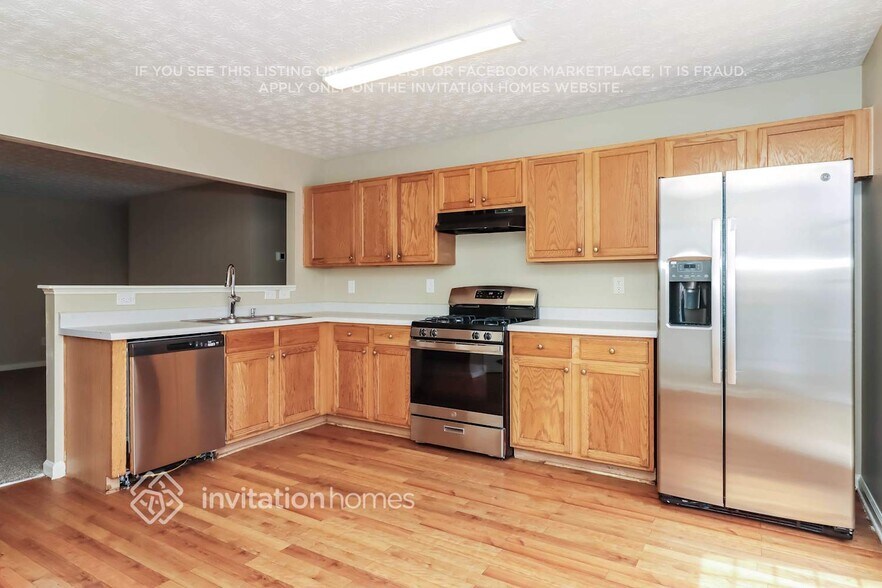 Building Photo - 268 Topaz Dr