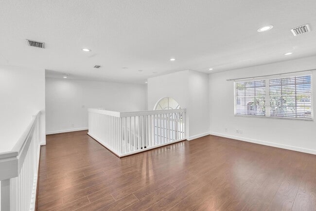 Building Photo - 10694 Wheelhouse Cir
