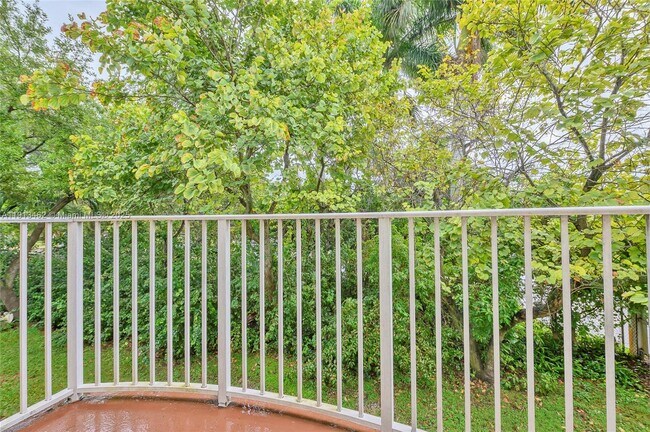 Building Photo - 3197 SW 128th Way