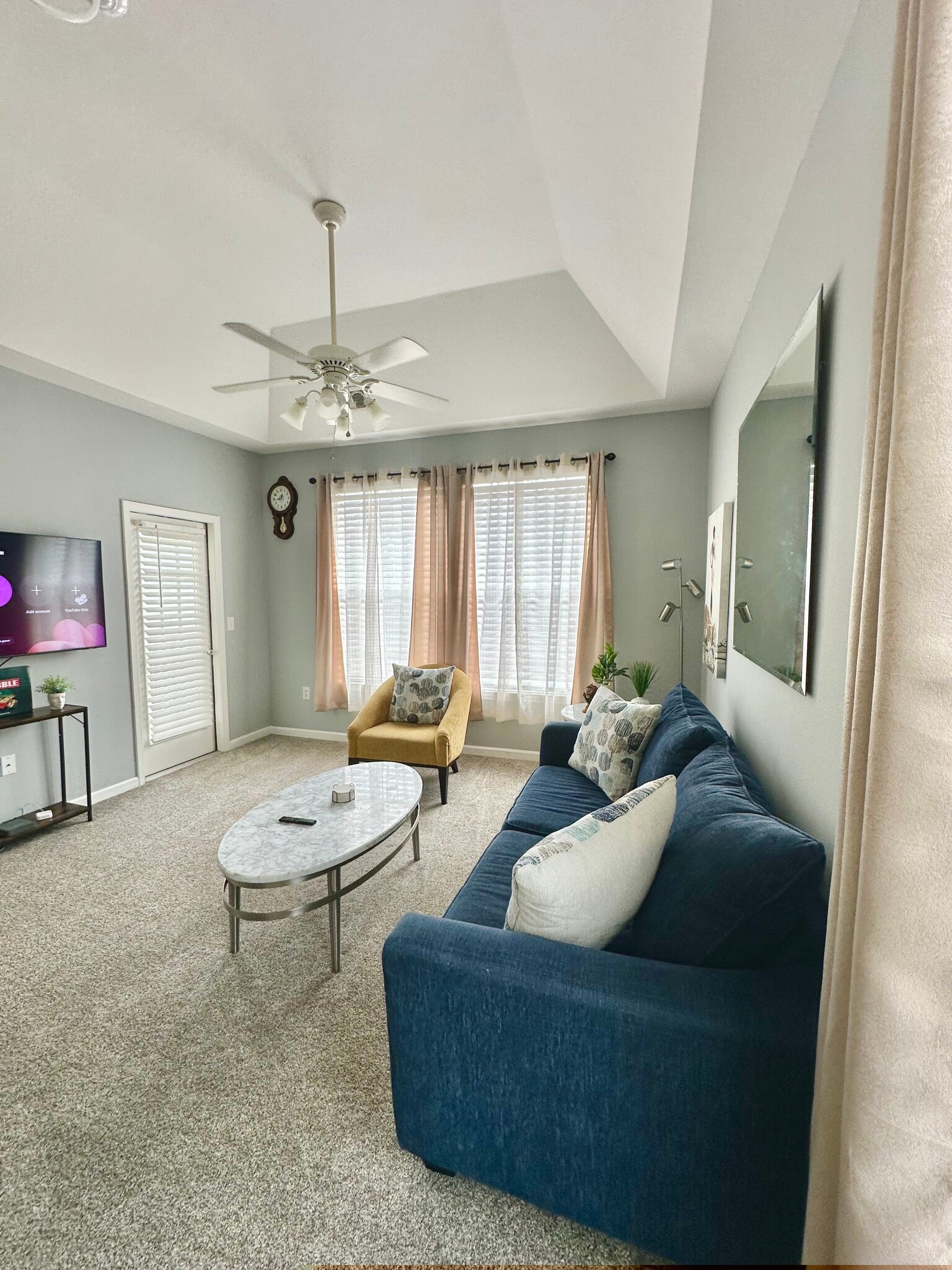 Building Photo - 1286 River Oaks Dr