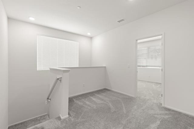 Building Photo - 895 Brookdale Dr