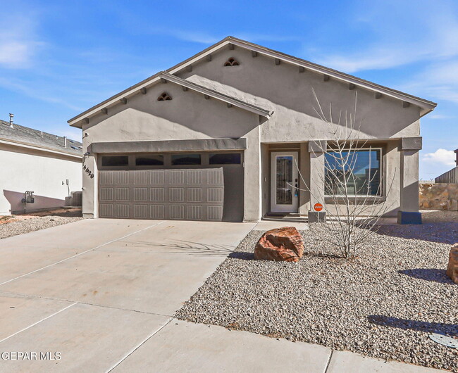 Building Photo - 14620 Carlo Alvarado Dr