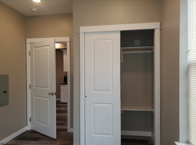 Building Photo - One Bedroom (Modified - ADA) near WWU Available Soon!