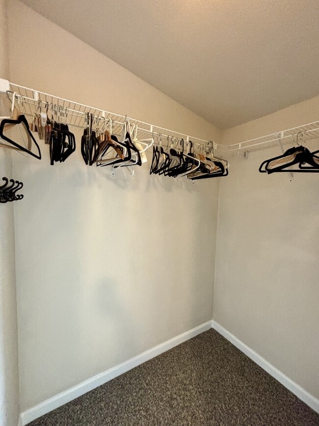 Building Photo - 10389 N Ponderosa Way